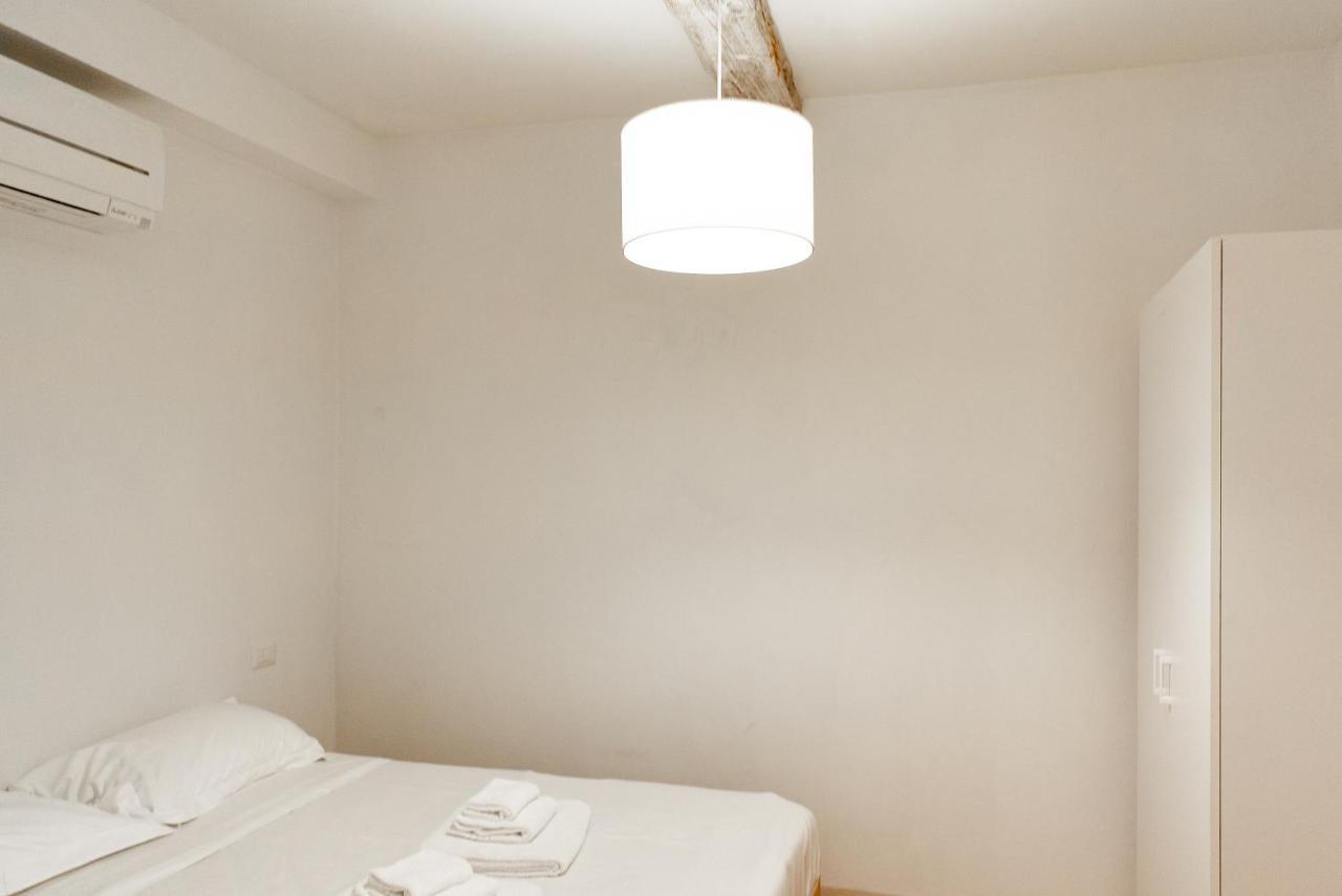 Graceful Apartment In The Heart Of Florence Buitenkant foto